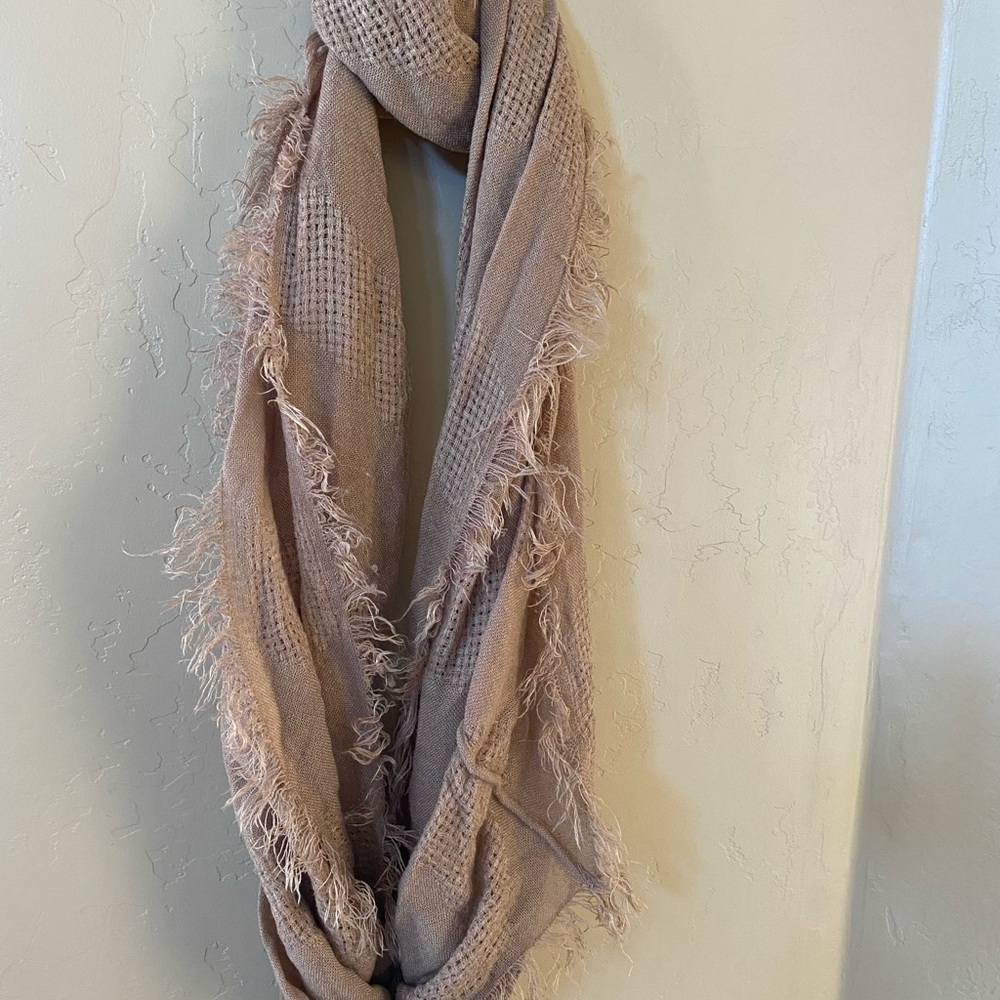 Nwt Cashmere Like Material Solid Loop. - image 2